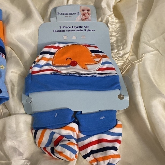 Buster Brown 3 Piece Layette  Set (3-6months) NEW - Picture 5 of 6